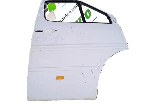 Used Right front door MERCEDES-BENZ SPRINTER 2-t Van (B901, B902) 211 CDI (901.661, 901.662, 902.661, 902.662) (109 hp) 29786396