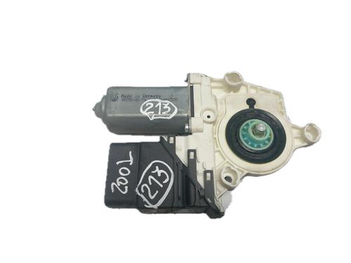 Right rear window motor VW PASSAT B6 Variant (3C5) 1.6 TDI | BP29786467E22