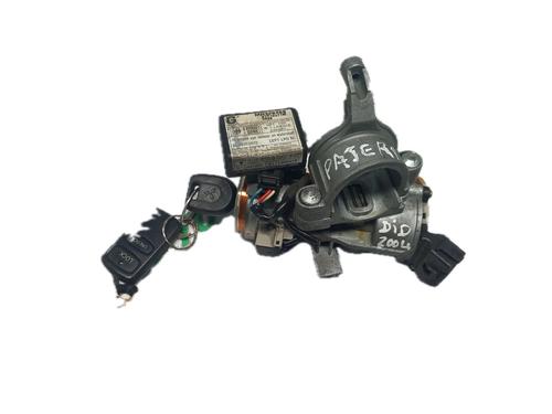 Clé de contact MITSUBISHI PAJERO II (V3_W) 3.2 DiD 4WD (165 hp) 29786664