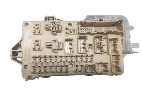 Used Electronic module TOYOTA COROLLA Verso (ZER_, ZZE12_, R1_) 2.2 D-4D (AUR10_, AUR10R) (177 hp) 29786867