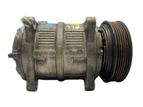 Used AC compressor VOLVO V40 Estate (645) 1.6 (105 hp) 29787147