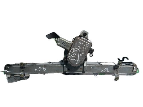 Used Front left window mechanism MITSUBISHI PAJERO II (V3_W) 3.2 DiD 4WD (165 hp) 29788455