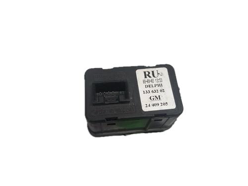 Left front window switch OPEL CORSA C (X01) 1.3 CDTI (F08, F68) | BP29788949I27