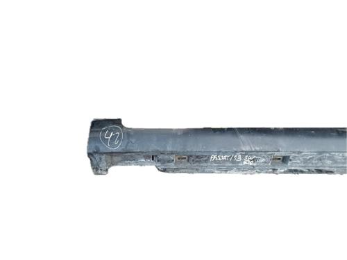 Left sideskirt VW PASSAT B7 Variant (365) 1.6 TDI | BP29789095C115