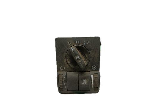 Used Headlight switch OPEL CORSA C (X01) 1.3 CDTI (F08, F68) (70 hp) 29789185
