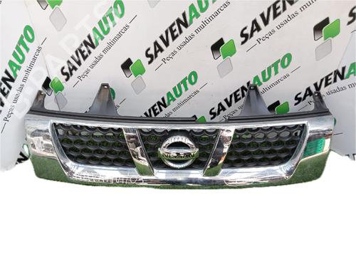 Used Grille NISSAN NAVARA (D21) 2.5 D 4x4 (75 hp) 29789231