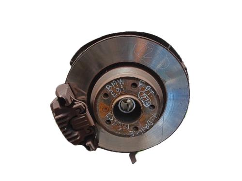 Used Right front steering knuckle BMW 3 Touring (E91) 330 i xDrive (272 hp) 29789401