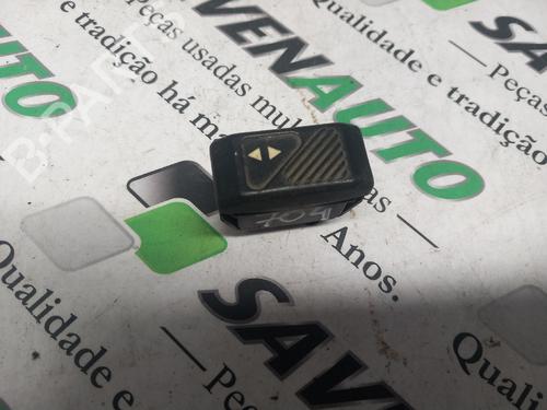 Interrupteur de vitre avant droite RENAULT CLIO I (B/C57_, 5/357_) 1.4 (80 hp) 29789608