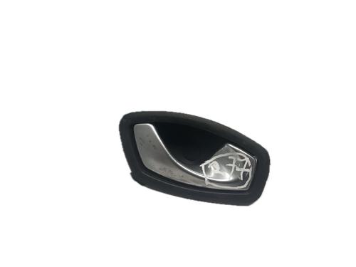 Used Front right interior door handle RENAULT LAGUNA III (BT0/1) 2.0 dCi (BT01, BT08, BT09, BT0E, BT0K, BT12, BT1C, BT1D,... (150 hp) 29789885