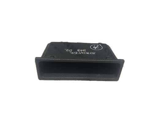 Used Ashtray MERCEDES-BENZ SPRINTER 2-t Bus (B901, B902) 212 D (902.471, 902.472) (122 hp) 29790255