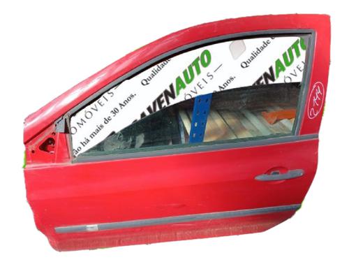 Porta frente esquerda RENAULT CLIO III (BR0/1, CR0/1) 1.5 dCi (64 hp) 29790335