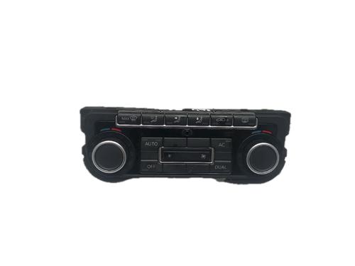 Używane Panel klimatyzacji / ogrzewania VW PASSAT B7 (362) 1.6 TDI (105 hp) 29790345