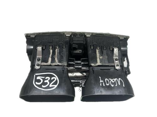 Air vent MERCEDES-BENZ C-CLASS (W204) C 200 CDI (204.001) | BP29790526I21