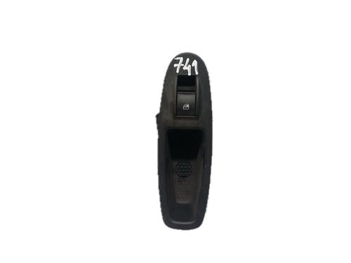 Used Left rear window switch LANCIA YPSILON (312_) 1.3 D Multijet (312.YXE1A, 312.YXU1A) (95 hp) 29790729