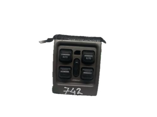 Used Left front window switch CHRYSLER PT CRUISER (PT_) 2.2 CRD (150 hp) 29790730