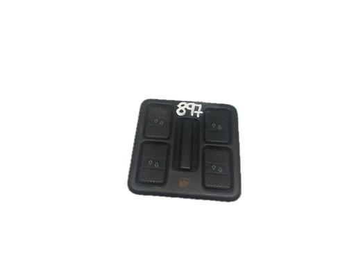 Used Left front window switch VW PASSAT B3/B4 (3A2, 35I) 1.6 TD (80 hp) 29790923