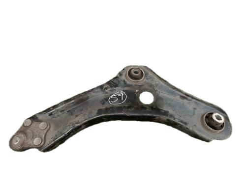 Used Right front suspension arm RENAULT MEGANE IV Hatchback (B9A/M/N_) 1.5 dCi 110 (B9A3) (110 hp) 29791129