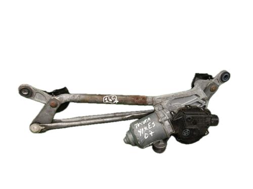 Viskermotor vindrute TOYOTA YARIS (_P9_) 1.4 D-4D (NLP90_, NLP90R) (90 hp) 29791263