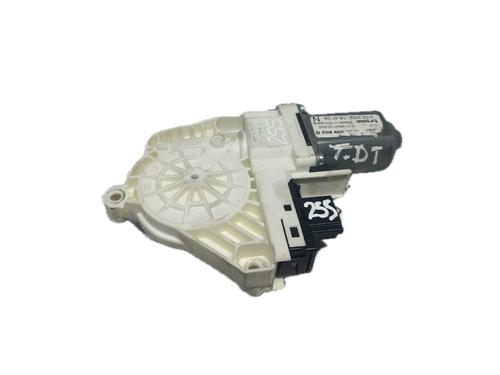 Used Right rear window motor AUDI Q7 (4LB) 3.0 TDI quattro (211 hp) 29791847