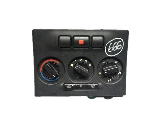 Used Climate control OPEL ZAFIRA A MPV (T98) 2.0 DTI 16V (F75) (101 hp) 29792167