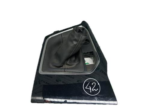 Shift knob PEUGEOT 3008 II SUV (MC_, MR_, MJ_, M4_) 1.6 BlueHDi 115 (MCBHXW, MCBHYB) | BP29792425I34 