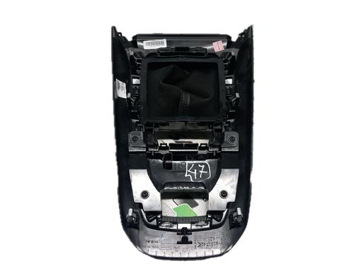 Pommeau de levier de vitesses PEUGEOT 308 SW II (LC_, LJ_, LR_, LX_, L4_) 1.6 HDi 92 | BP29792427I34