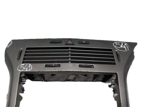 Air vent OPEL ASTRA H (A04) 1.7 CDTI (L48) | BP29792547I21