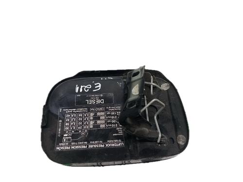 Klapa wlewu paliwa MERCEDES-BENZ E-CLASS (W211) E 220 CDI | BP29792567C131