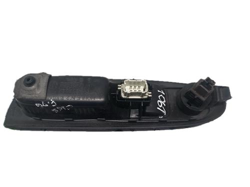 Interrupteur de vitre avant droite RENAULT CLIO II (BB_, CB_) 1.5 dCi | BP29792622I26 
