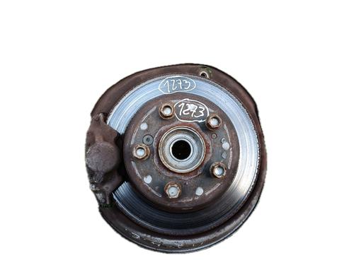 Fusee links achter MERCEDES-BENZ E-CLASS (W124) E 200 D (124.120) (75 hp) 29793047