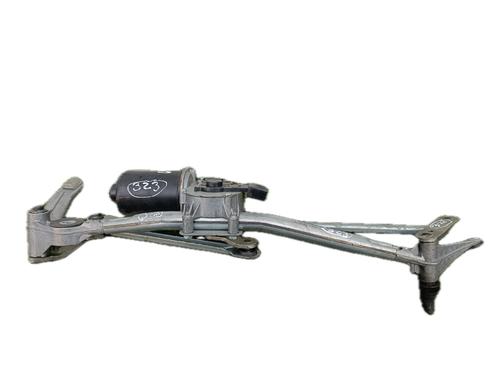Used Front wiper motor BMW 3 Touring (E91) 320 d (163 hp) 29793139