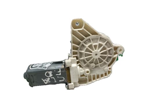 Used Right front window motor MERCEDES-BENZ CLA Shooting Brake (X117) CLA 200 CDI / d (117.908) (136 hp) 29793481