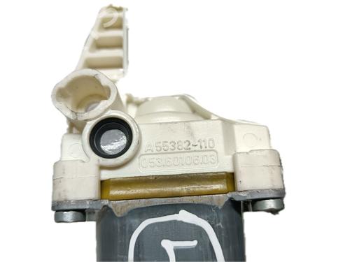 Right front window motor MERCEDES-BENZ CLA Shooting Brake (X117) CLA 200 CDI / d (117.908) | BP29793481E20 