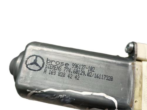 Right front window motor MERCEDES-BENZ A-CLASS (W169) A 180 CDI (169.007, 169.307) | BP29793487E20 