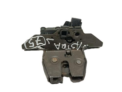 Used Tailgate lock OPEL ASTRA J (P10) 1.6 CDTi (68) (136 hp) 29793528