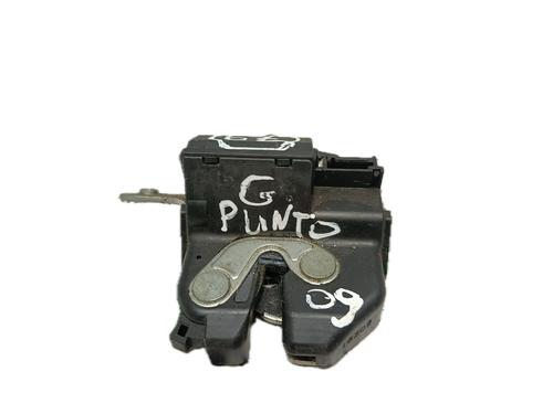 Used Tailgate lock FIAT GRANDE PUNTO (199_) 1.3 D Multijet (84 hp) 29793533