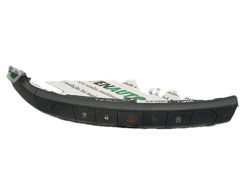Warnblinkschalter für FIAT TIPO Hatchback (356_, 357_) 1.6 D (356HXG11) (114 hp) 29793703