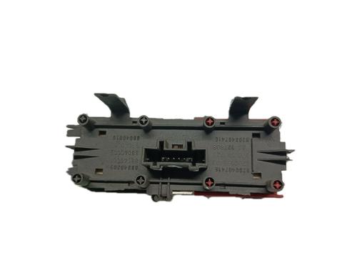 Alarmlicht Schakelaar RENAULT MEGANE II (BM0/1_, CM0/1_) 1.5 dCi (BM16, CM16) | BP29793717I22 