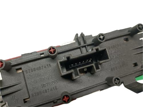 Alarmlicht Schakelaar RENAULT MEGANE II (BM0/1_, CM0/1_) 1.5 dCi (BM16, CM16) | BP29793717I22 