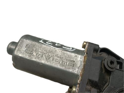 Rudehejsemotor bagstkærm højre VW PASSAT B5.5 (3B3) 1.9 TDI | BP29794192E22