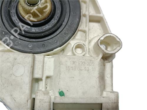 Right front window motor AUDI A3 (8P1) 1.6 TDI | BP29794194E20