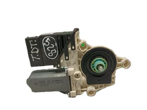 Rudehejsemotor bagstkærm højre VW GOLF VI (5K1) 1.6 TDI (105 hp) 29794203