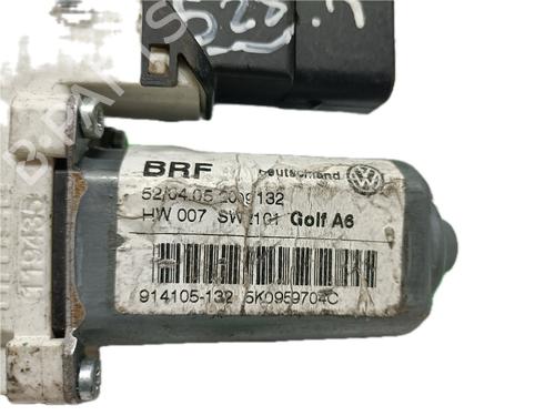 Rudehejsemotor bagstkærm højre VW GOLF VI (5K1) 1.6 TDI | BP29794203E22