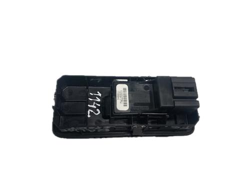 Left rear window switch LAND ROVER DISCOVERY III (L319) 2.7 TD 4x4 | BP29794549I29 