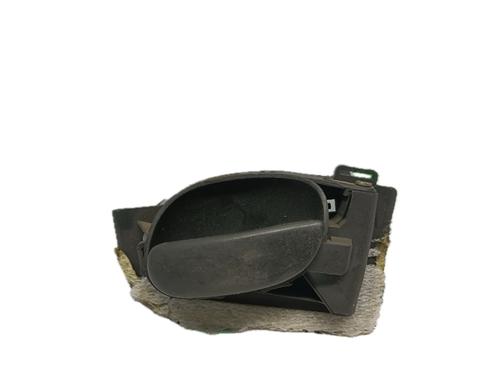 Høyre foran invendig håndtak PEUGEOT 206 Hatchback (2A/C) 1.4 HDi (69 hp) 29794623