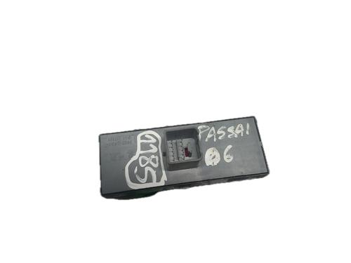 Left front window switch VW PASSAT B6 (3C2) 1.6 TDI | BP29794777I27 