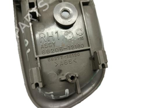 Front right interior door handle TOYOTA COROLLA (_E11_) 1.9 D (WZE110_, WZE110R) | BP29795108I14