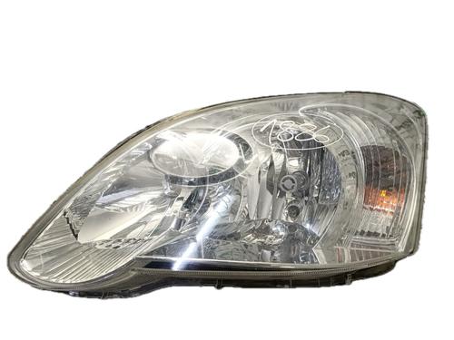 Used Left headlight TOYOTA COROLLA (_E12_) 1.4 D (NDE120_, NDE120R) (90 hp) 29795207