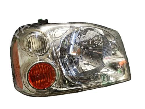 Used Right headlight NISSAN NAVARA (D22) [1997-2025]  29795231