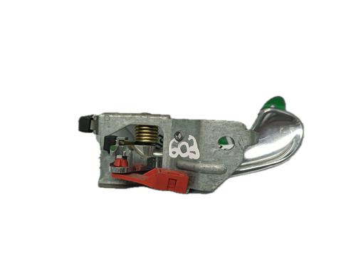 Højre bagtil invendig håndtag MITSUBISHI SPACE STAR MPV (DG_A) 1.9 DI-D (DG4A) | BP29795311I16